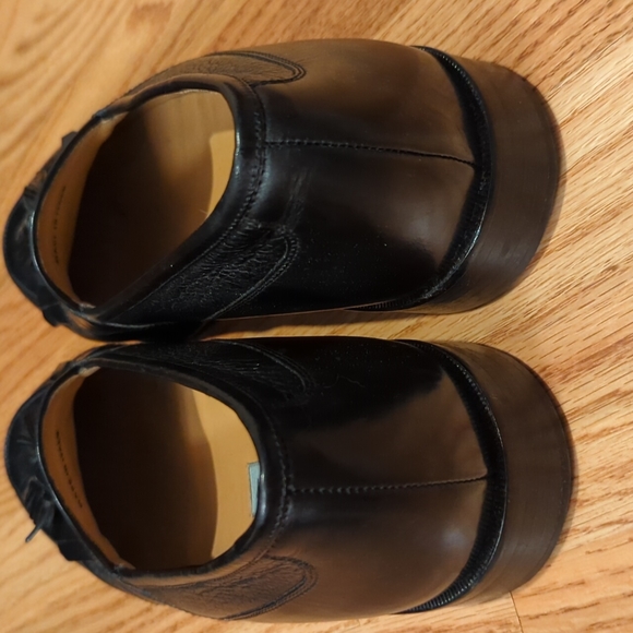 Johnston & Murphy Tassel Loafer - Picture 4 of 7